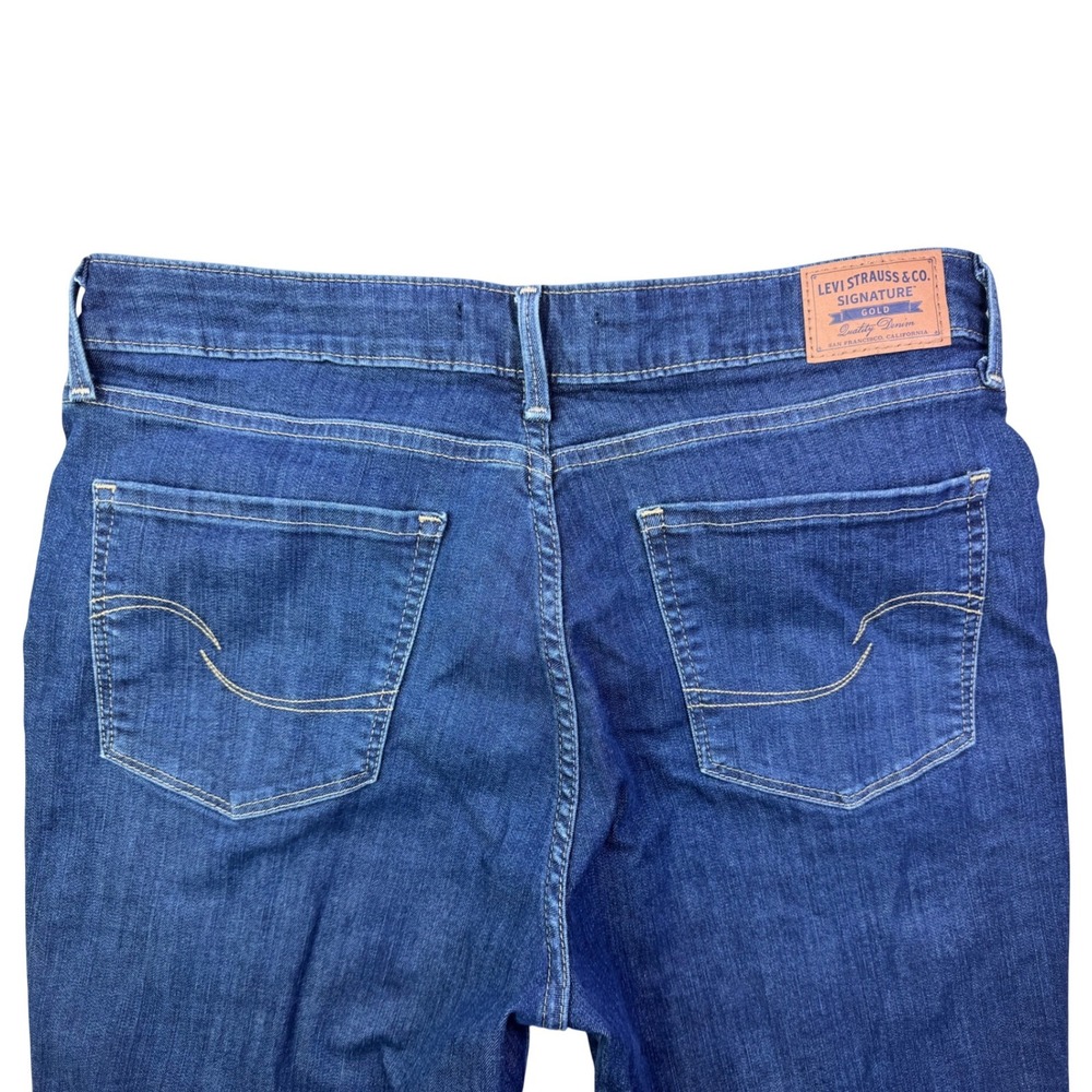 Levi Strauss Signature Gold Totally Shaping Bootcut Jeans Medium Wash Womens 12 - Picture 11 of 13